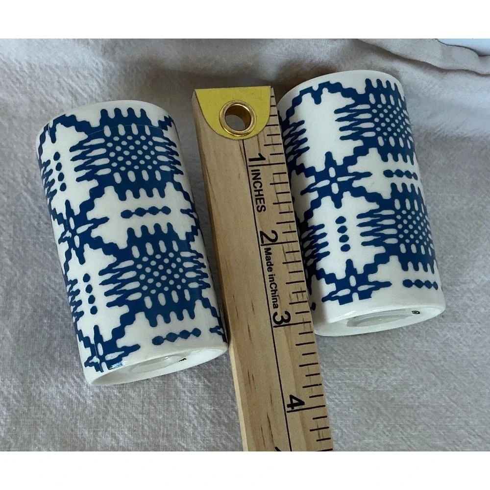 Target Salt and Pepper Shakers Blue White Geometric Gold‎ Top Ceramic Set Small